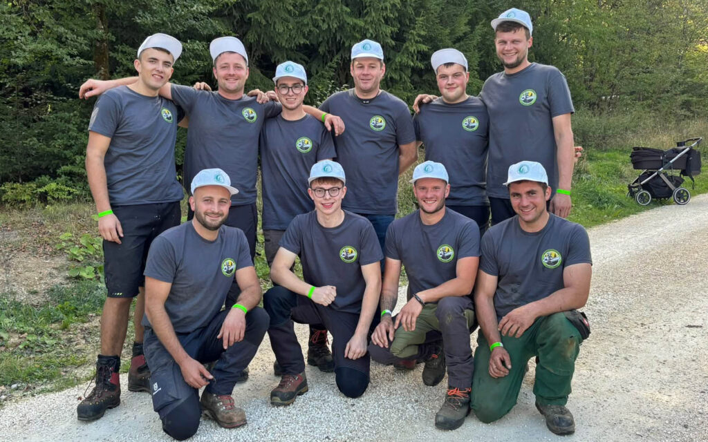 Die Tauziehmannschaft beim Tauziehturnier in Ochsenberg